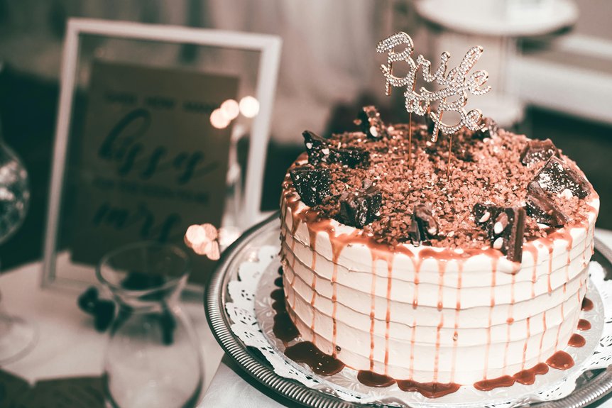 complete guide wedding cake flavors